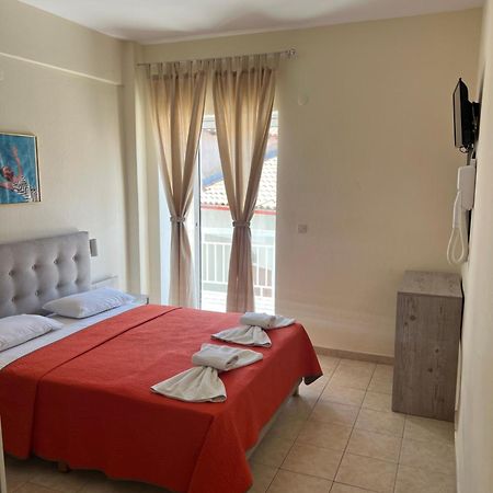 Simotel Ermis Hanioti Exterior foto