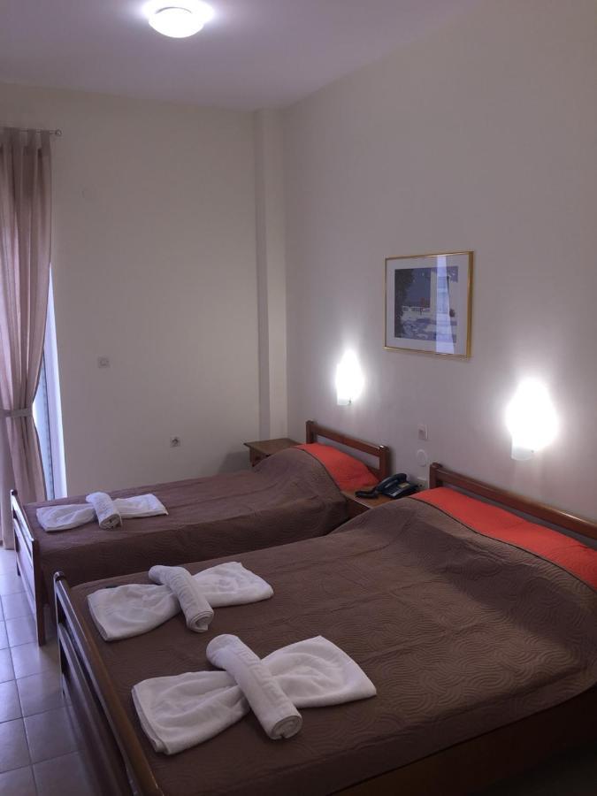 Simotel Ermis Hanioti Exterior foto