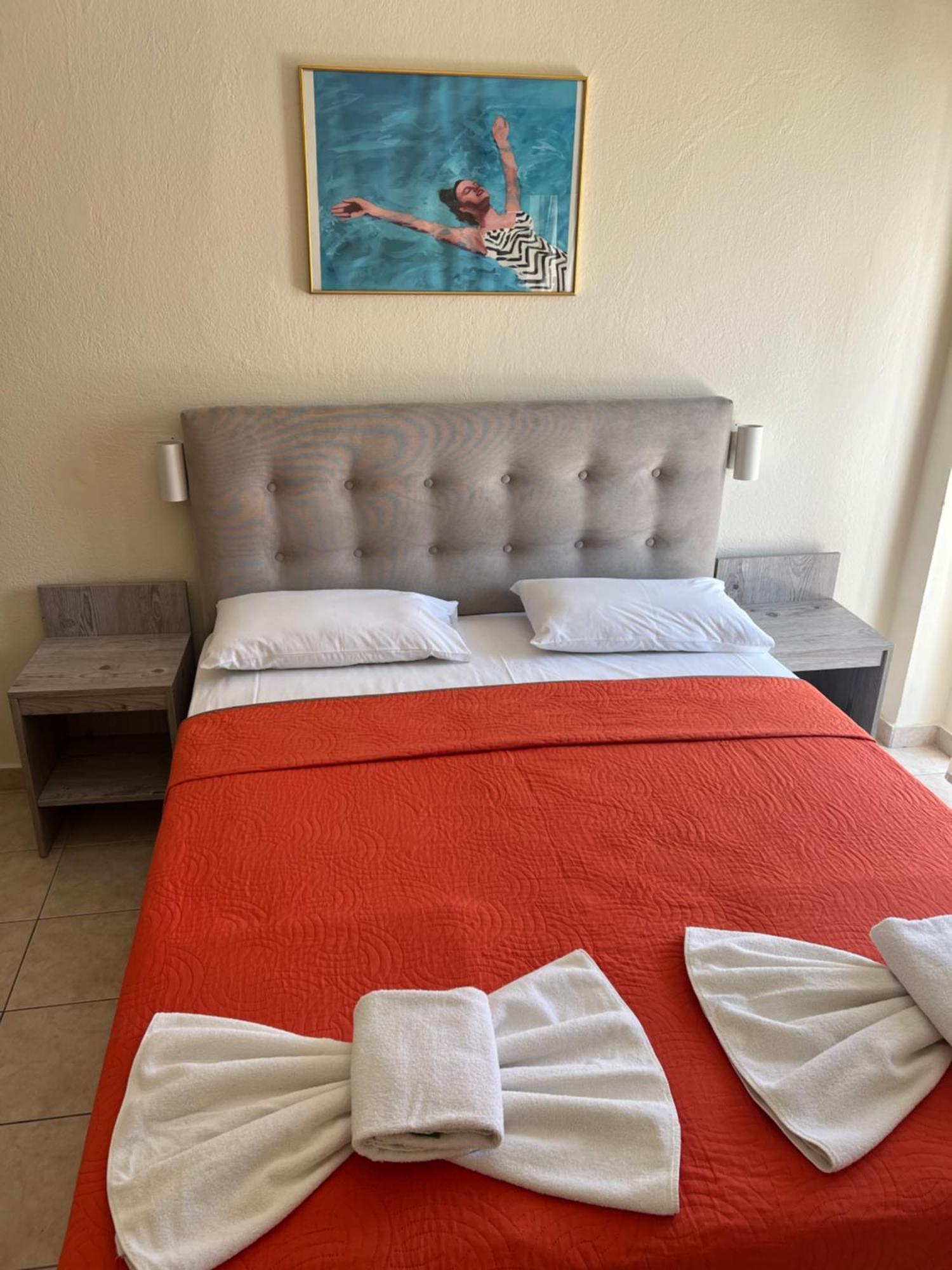 Simotel Ermis Hanioti Exterior foto