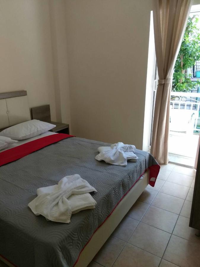 Simotel Ermis Hanioti Exterior foto